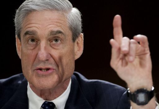 Director del FBI defiende constitucionalidad de programas de vigilancia