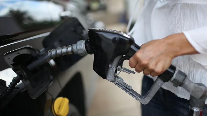 Precio de combustible