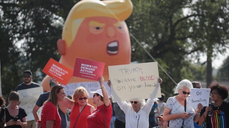 Protestas reciben a Trump en Dayton, lo esperan en El Paso