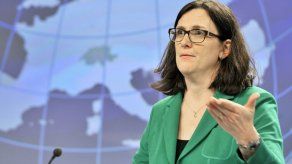 Malmström espera que próxima CE decida sobre exención visados Perú y Colombia
