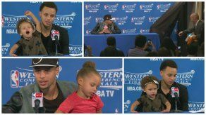 Hija de Stephen Curry se roba el show en las conferencias