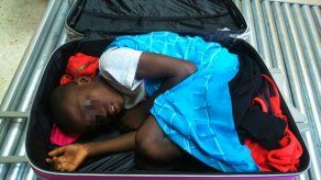 Arranca juicio al padre del niño de la maleta en enclave español de Ceuta