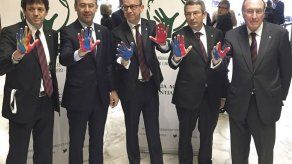 Delegación del Barcelona llegó al Vaticano para firmar acuerdo