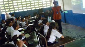 Capacitan a niños y padres de familia contra el trabajo infantil