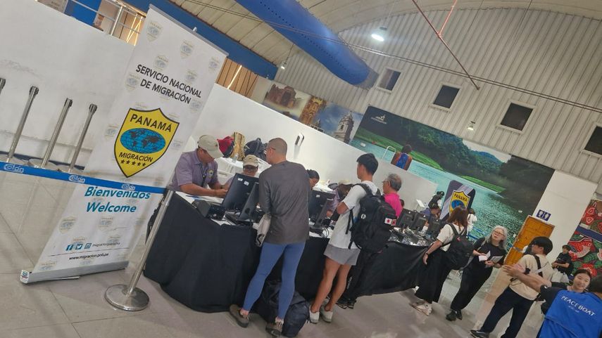 Migración anuncia nuevo punto para salidas del país