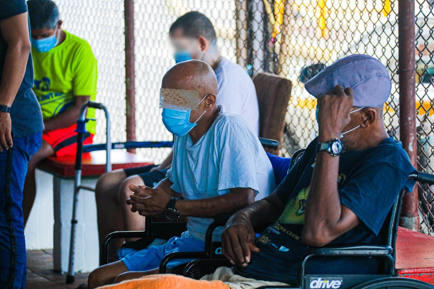 Adultos mayores: negligencia y abandono lideran los casos atendidos por el MIDES en Panamá