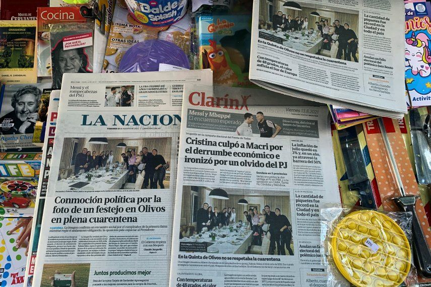 Este viernes los principales periódicos de Argentina publicaron fotos del festejo del cumpleaños de la primera dama