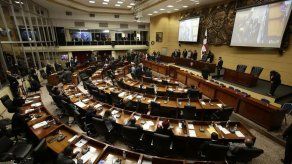 Anteproyecto de ley busca acabar con reelección indefinida de diputados