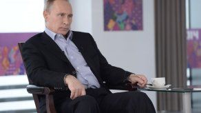 Putin pide una educación más patriótica para la juventud rusa