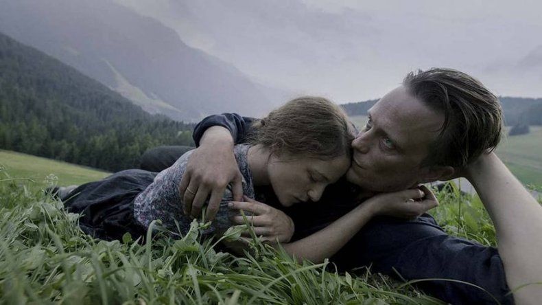 Malick plantea en Cannes la necesidad de decir no a los extremismos