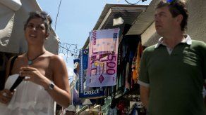 Grecia: Tsipras renuncia; convoca a elecciones adelantadas