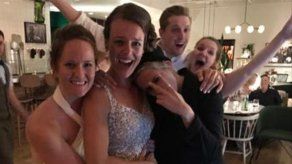 Kristen Stewart y su novia se unen por sorpresa a una boda en Canadá