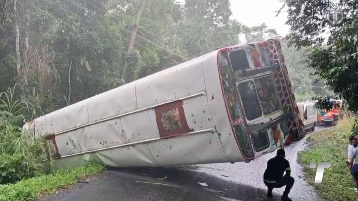 Accidente de bus en Colón deja más de 20 heridos