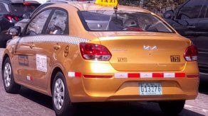 Rechazan prórroga para adecuación de color de taxis Rechazan prórroga para adecuación de color de taxis