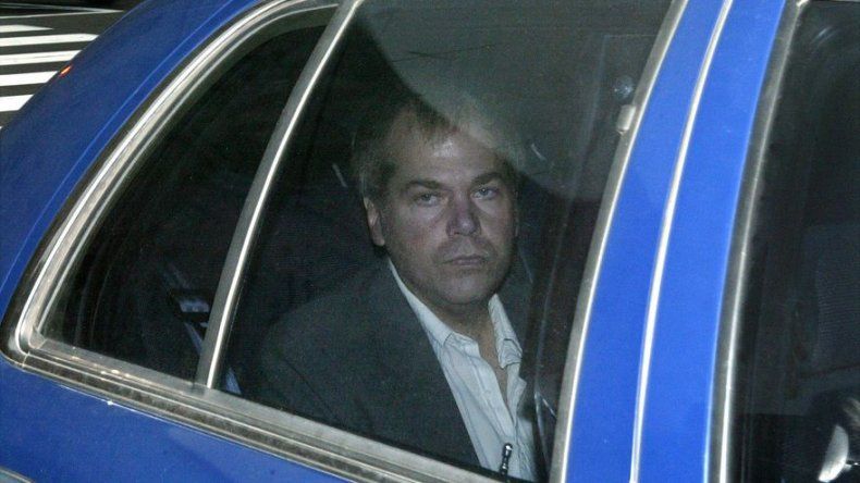 Agresor de Reagan recuperará la libertad el 10 de septiembre