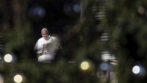 Papa Francisco elogia las escenas de la Natividad