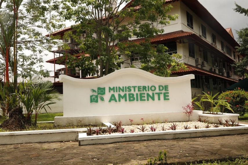 MiAmbiente deja del efecto resolución que restringía el acceso a la información relacionada a procesos arbitrales.