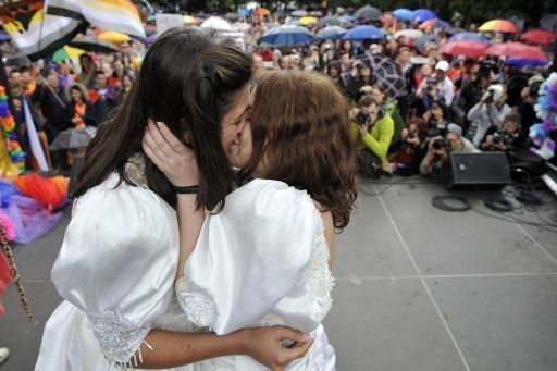 Jueza de Nueva Jersey afirma que estado debe permitir bodas homosexuales
