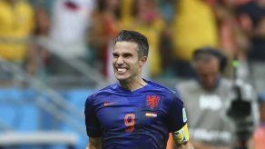 Golazo de Van Persie se convierte en tendencia en redes sociales