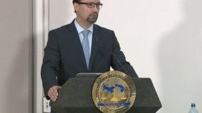 Torres De León aspira solamente a la Sala Tercera de la Corte