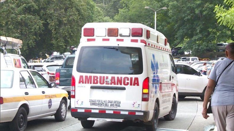 Eladio Fernández rechaza alquiler de ambulancias por parte de la CSS