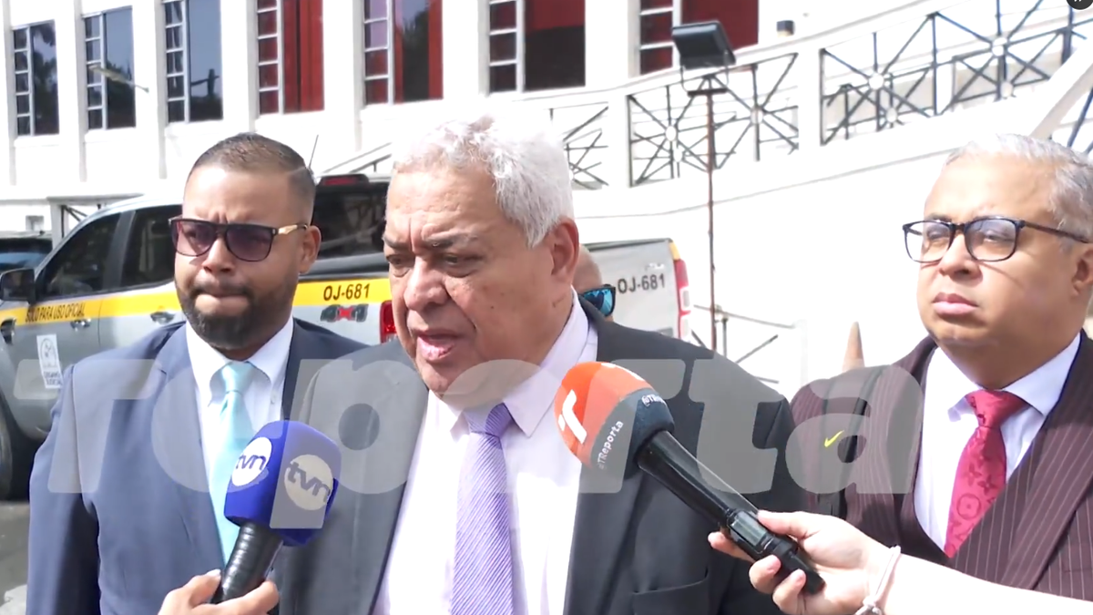 Caso pinchazos telefónicos