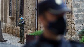 El hombre se negó a aislarse a pesar de tener los síntomas de COVID-19.