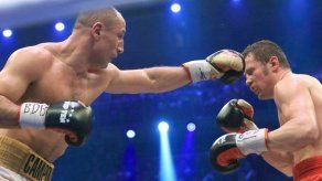 Abraham recupera el título de la OMB de los supermedios