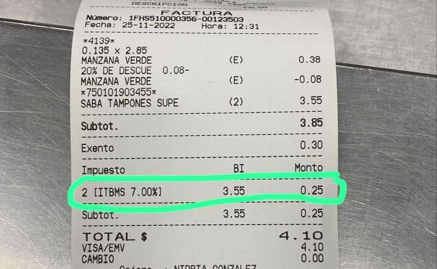 Factura de compra en la que esta el impuesto por obtener toallas sanitarias