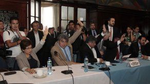 Guatemala: Comisión legislativa investigará a vicepresidenta