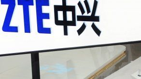 China protegerá sus derechos tras sanción de EEUU a ZTE