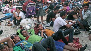 Caravana de migrantes hondureños recobra fuerzas en México en su ruta hacia EEUU