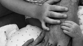 La esposa de Robbie Williams explica el proceso de gestación subrogada con su tercer hijo