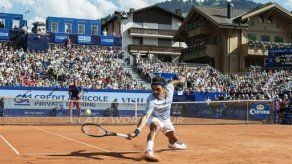 Federer eliminado en debut en Abierto de Suiza