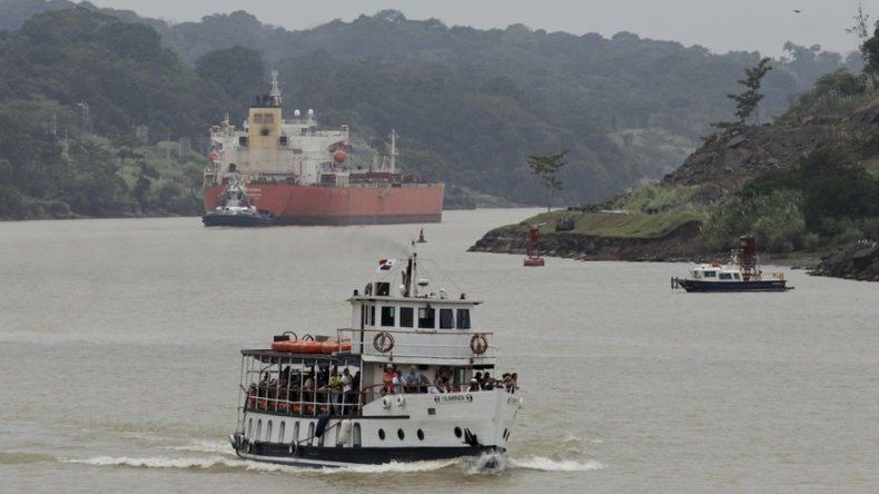 El Canal de Panamá registró ingresos un 8 % mayores a lo presupuestado