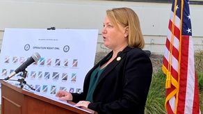 La Mafia Mexicana está formada por cabecillas de diversas pandillas callejeras y opera mayormente desde el interior de las cárceles y prisiones de California.