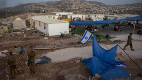 Hasta que los colonos se marcharon, los palestinos celebraron protestas casi a diario que derivaron en choques violentos con tropas de Israel.