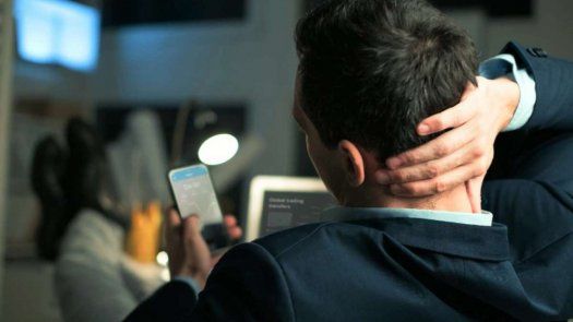 Uso del celular: Consecuencias en la salud