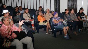 Abren inscripciones para Concurso Municipal de Canto del Adulto Mayor