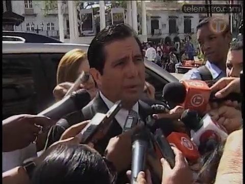 Figuras del PRD participan en honras fúnebres de Ford