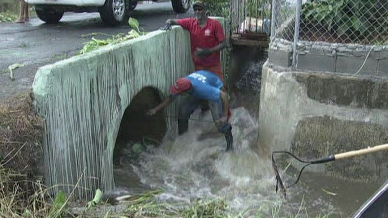 Caída de árboles e inundaciones producto de las lluvias