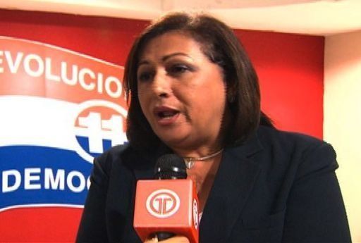Golcher dice que Martinelli maneja la política con sobornos