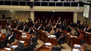 Diputados piden explicación del MOP sobre carretera Divisa-Chitré