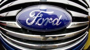Ford de EEUU llama a revisar autos nuevos por falla con tapizado