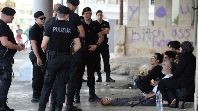 Otro barco humanitario bloqueado en Malta