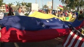 Expatriados en Miami envían insumos a combatientes venezolanos