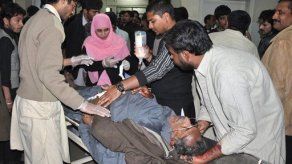 Veintena de muertos por ataque suicida en Pakistán