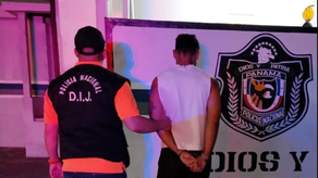 Policía Nacional aprehende en Vía Israel a extranjero por presunta extorsión