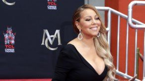 Hollywood rinde homenaje a la diva del pop Mariah Carey