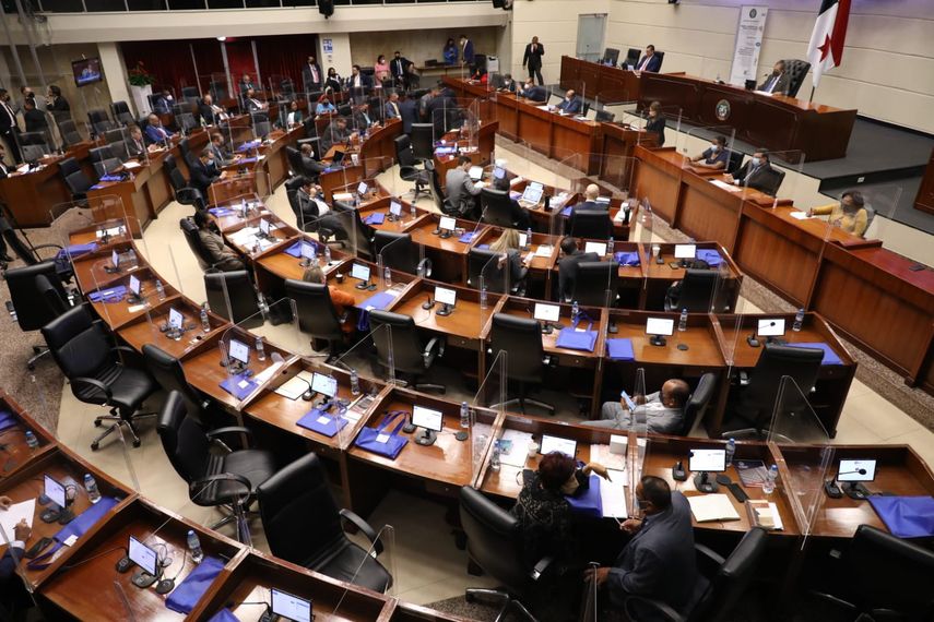 Proyecto de ley 550 pasa a tercer debate.